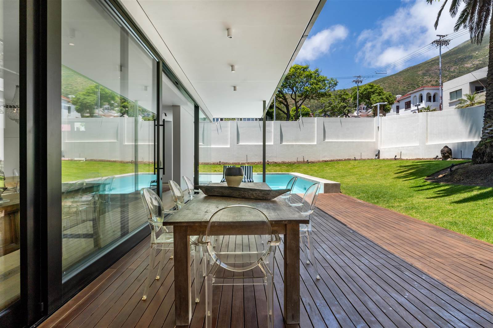 3 Bed House in Fresnaye photo number 12