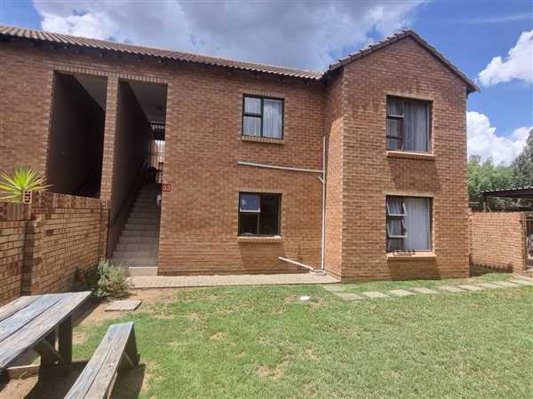 2 Bedroom Townhouse