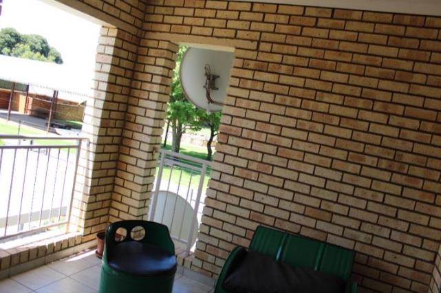 2 Bed Townhouse in Kempton Park Central photo number 23