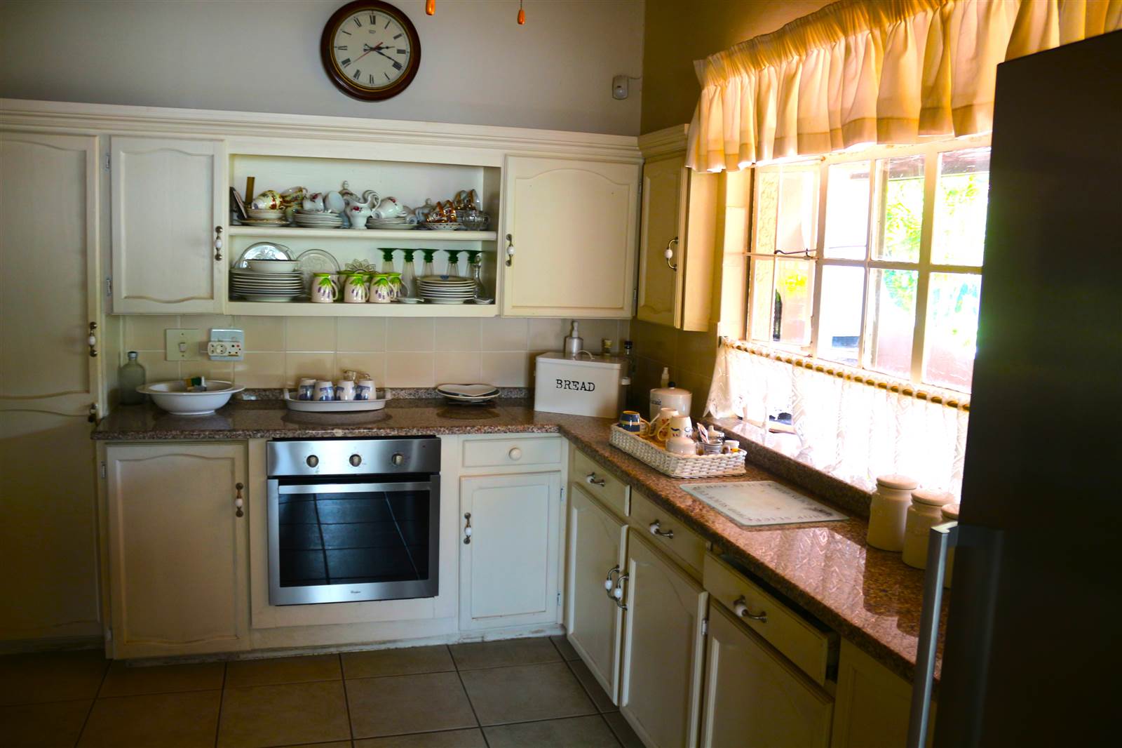 4 Bed House in Winklespruit photo number 10