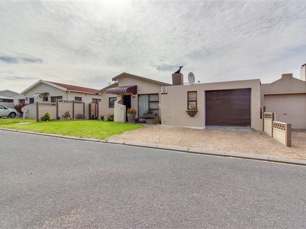 3 Bed House in Protea Village