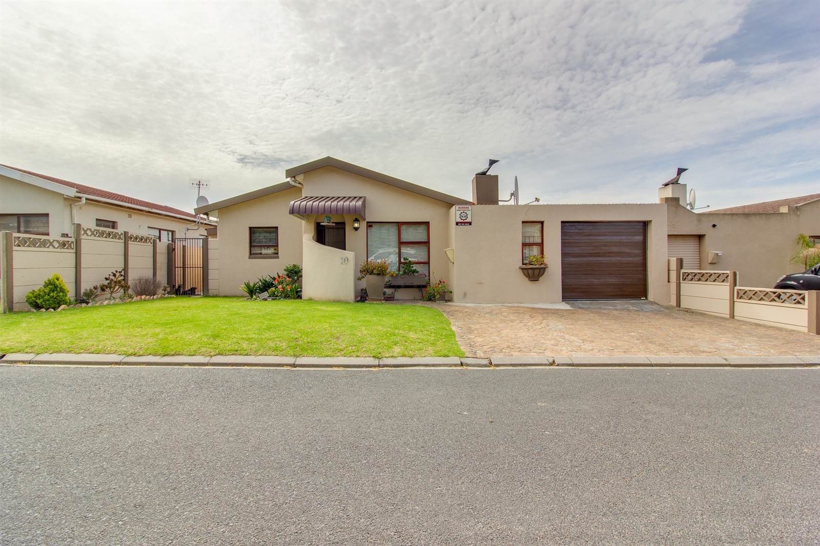 3 Bed House in Protea Village photo number 12