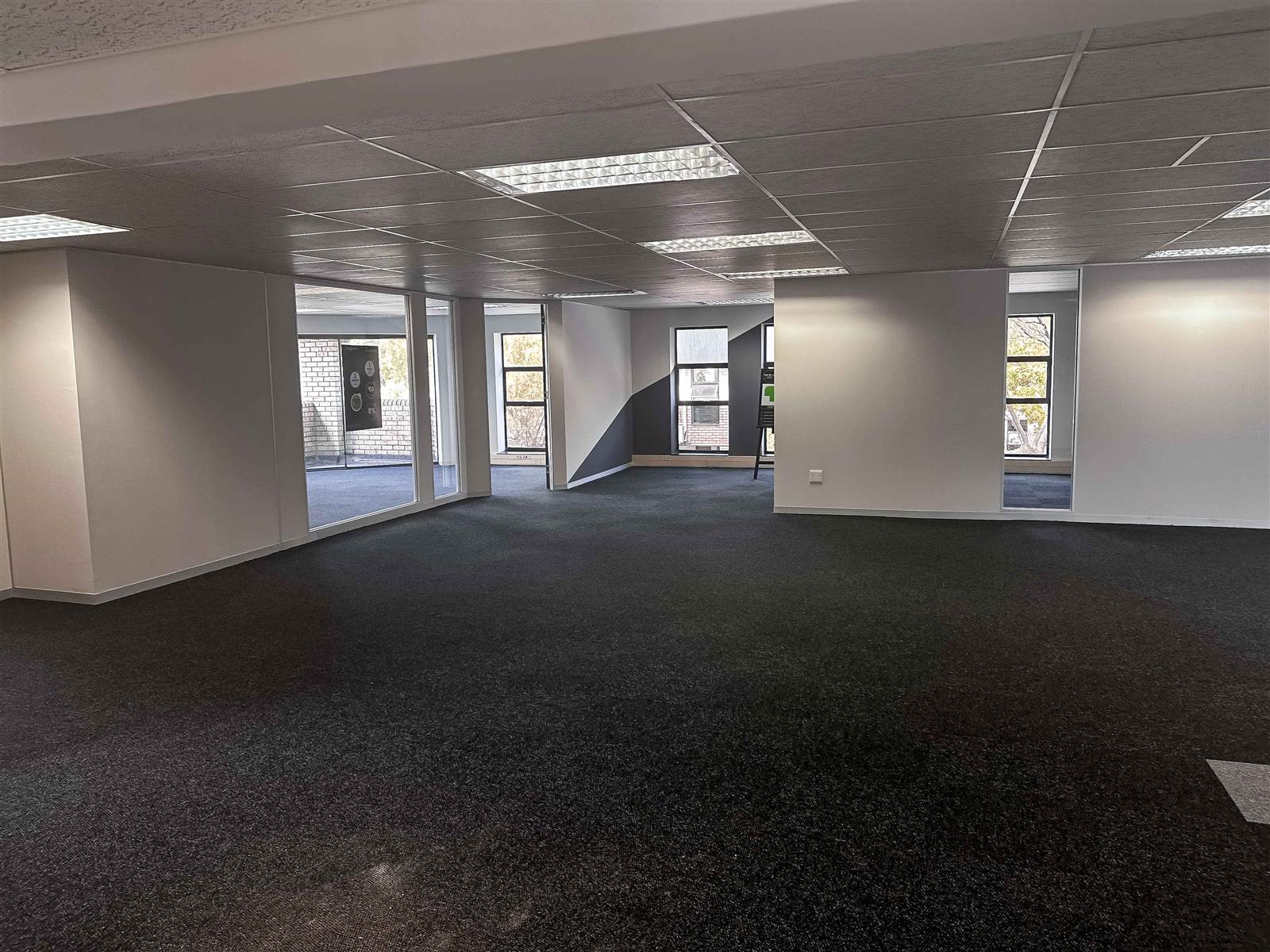 292  m² Commercial space in Hurlingham photo number 8