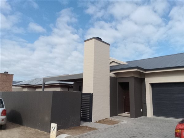 3 Bedroom House 3 Bedroom House