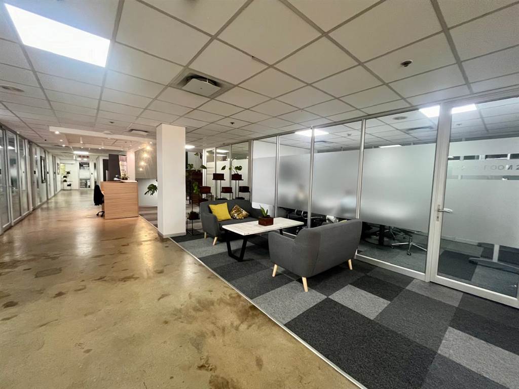 16083  m² Commercial space in Rosebank photo number 11