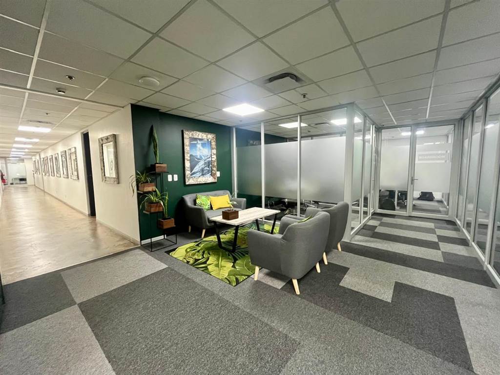 16083  m² Commercial space in Rosebank photo number 10