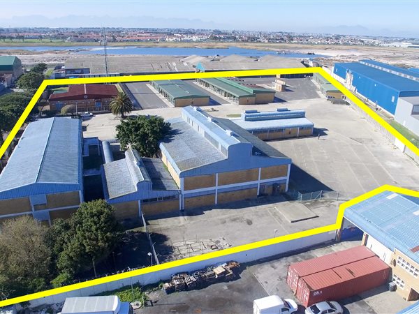 4 609  m² Industrial space