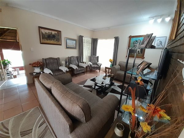 3 Bed House in Randlespark