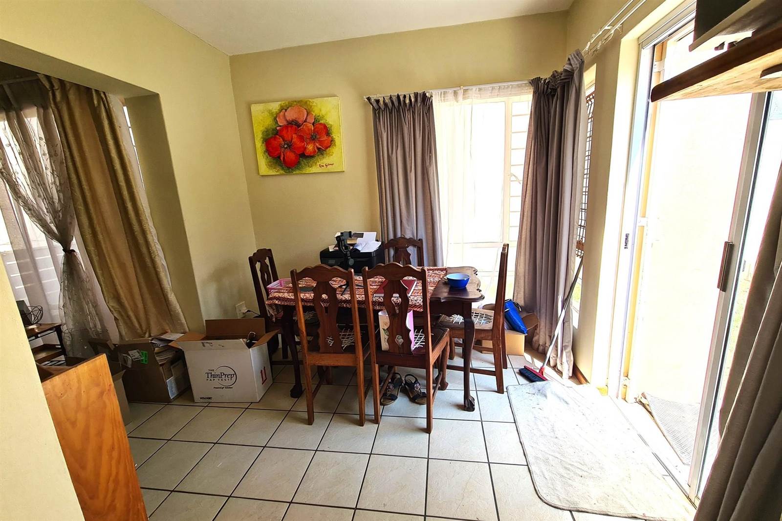 1 Bed Townhouse in Nelspruit photo number 3