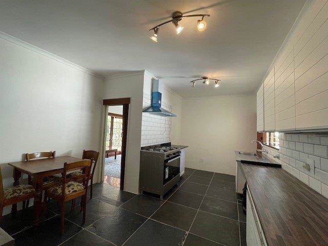 2 Bed House in Parkhurst photo number 9