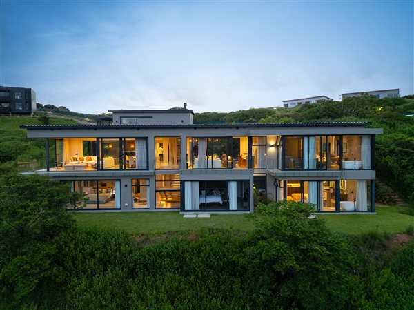 5 Bedroom House 5 Bedroom House