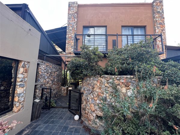 4 Bed House in Rietvlei View