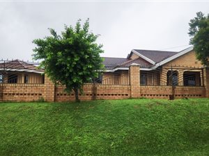 3 Bed House in Howick West