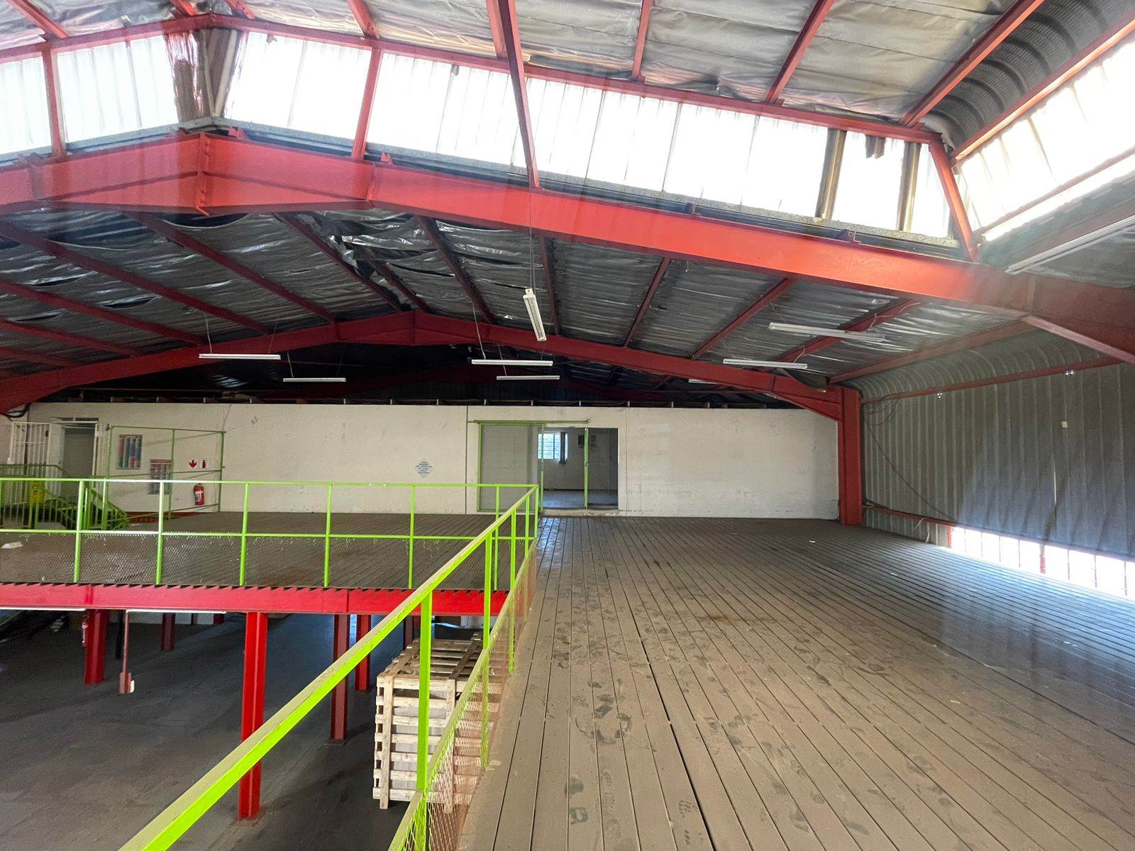 1017  m² Industrial space in Jet Park photo number 21