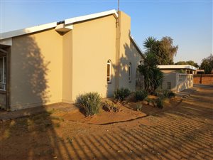 4 Bed House in Vanderbijlpark SE7