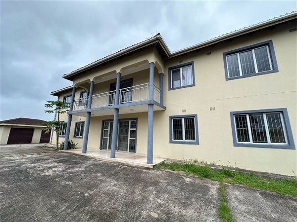 8 Bedroom House 8 Bedroom House