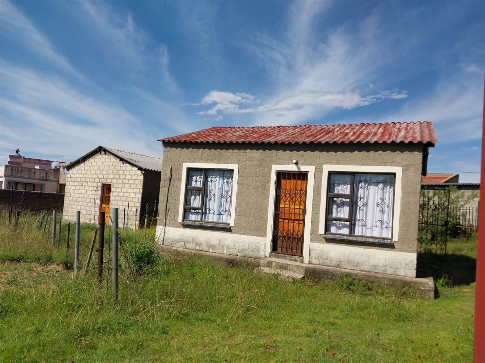 2 Bed House in Clarens photo number 1
