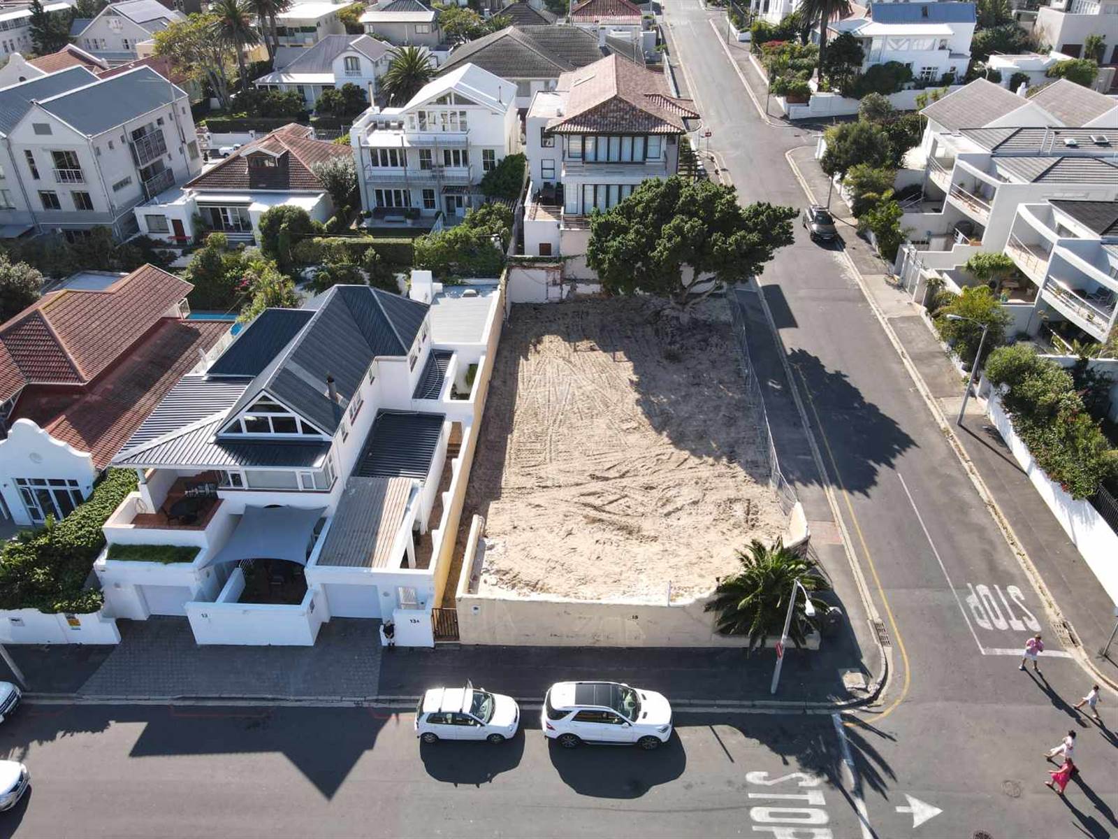 496 m² Land available in Camps Bay photo number 8