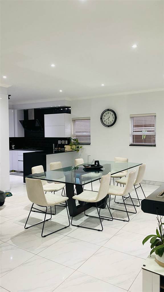 3 Bedroom House 3 Bedroom House