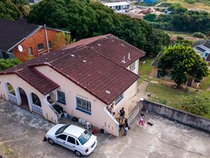 6 Bed House in Kharwastan