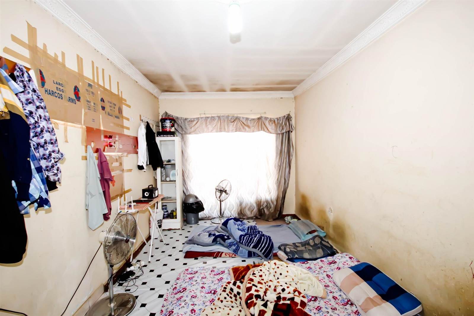 6 Bed House in Vosloorus photo number 13