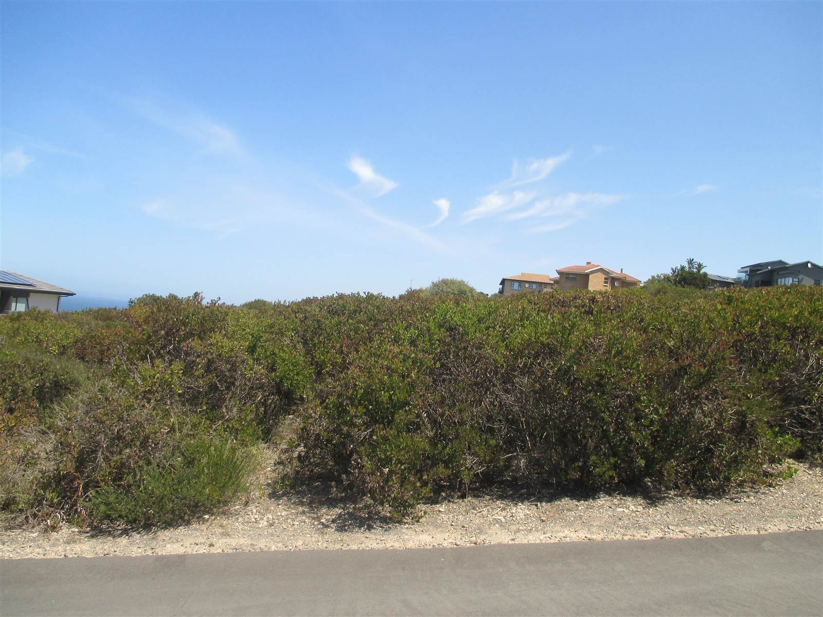 980 m² Land available in Village On Sea photo number 15