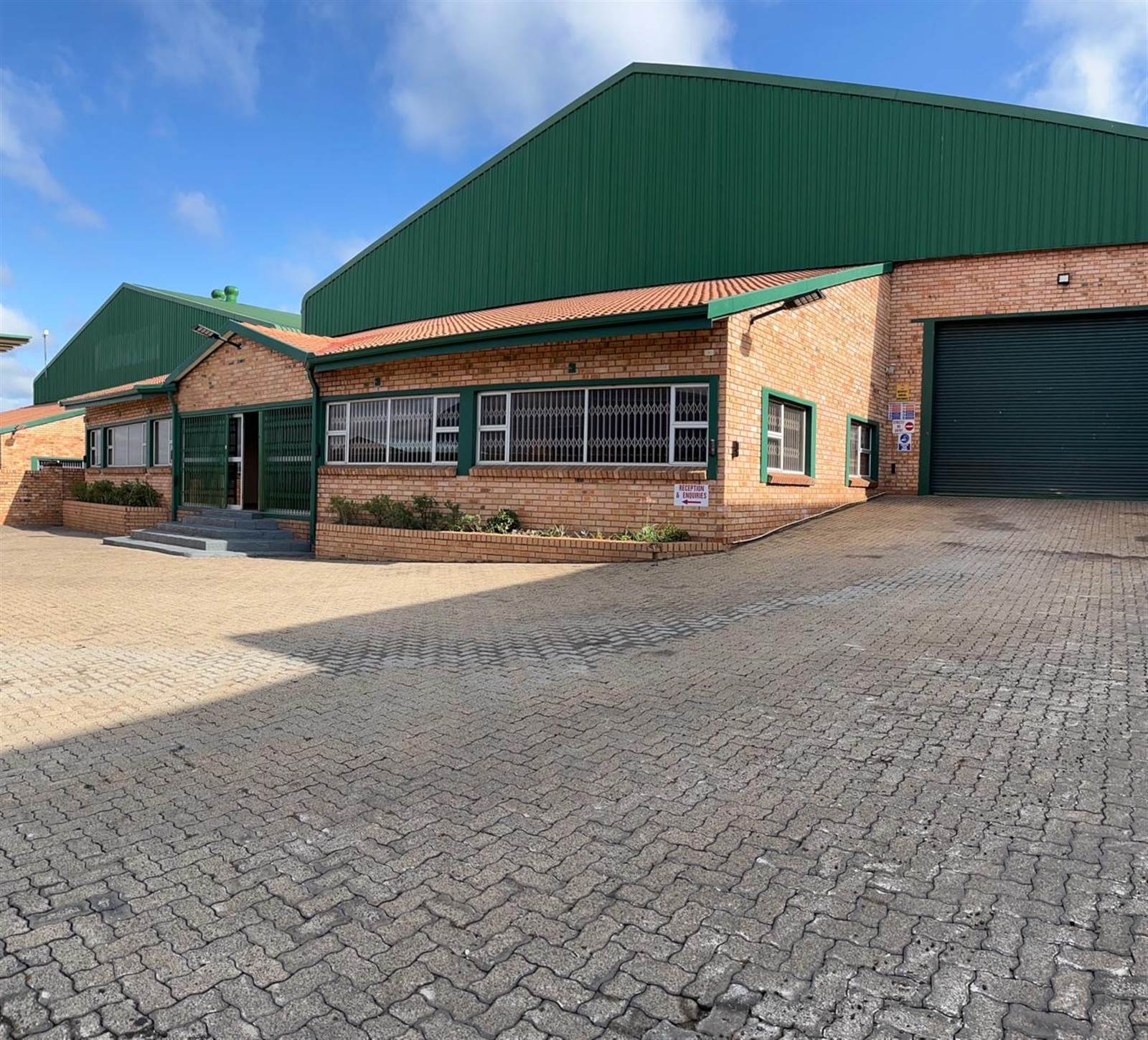 1088  m² Commercial space in Witbank Central photo number 1