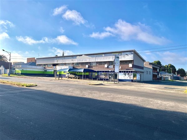 280  m² Office Space in Krugersdorp Central