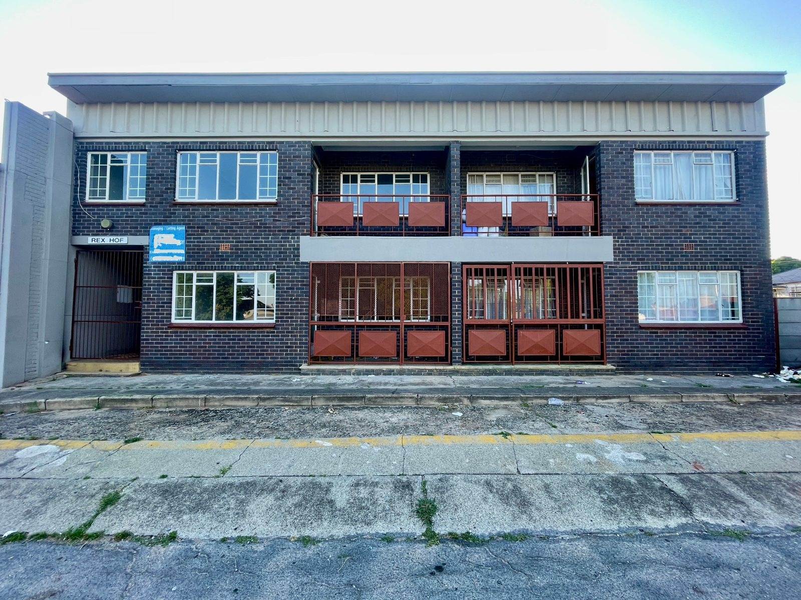 280  m² Office Space in Krugersdorp Central photo number 9