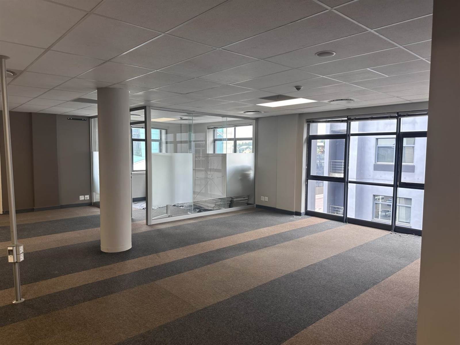 10000  m² Office Space in Menlyn photo number 15
