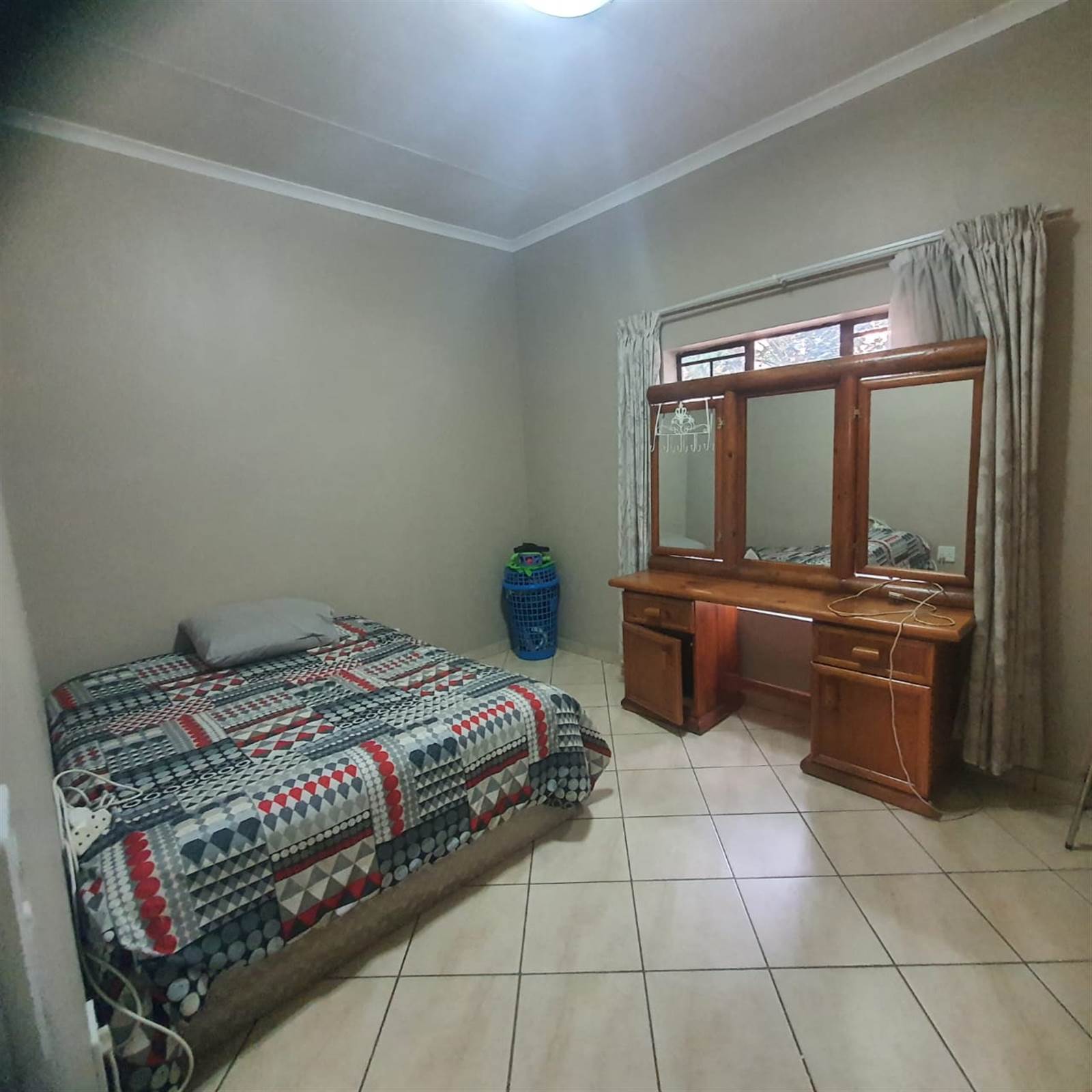 3 Bed Simplex in Pretoria North photo number 5