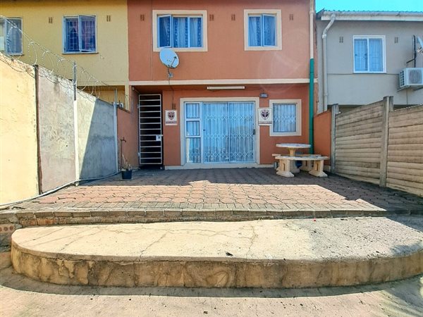 3 Bed Townhouse in Northcroft