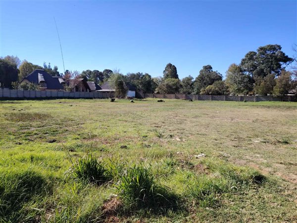 4296 m² Land available in Rynfield AH