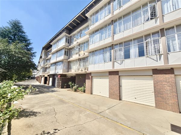 1.5 Bedroom Apartment