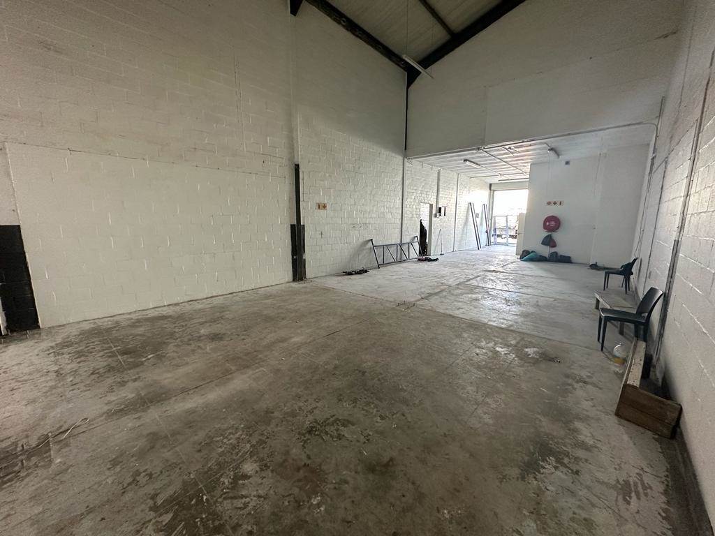 430  m² Industrial space in Philippi photo number 6