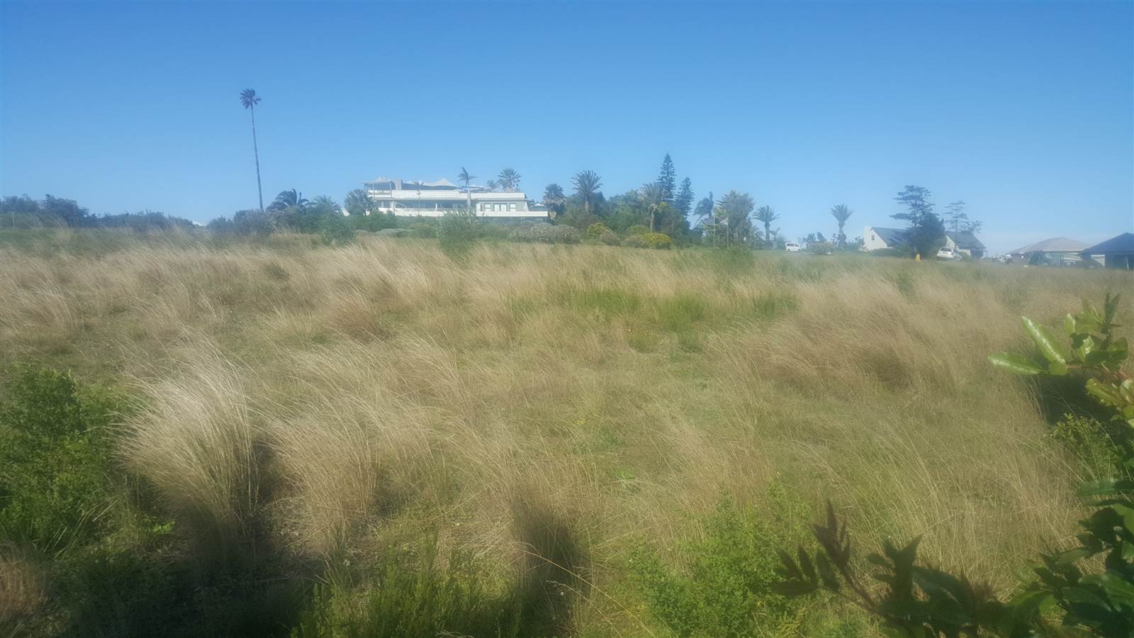 1069 m² Land available in Baron View photo number 4