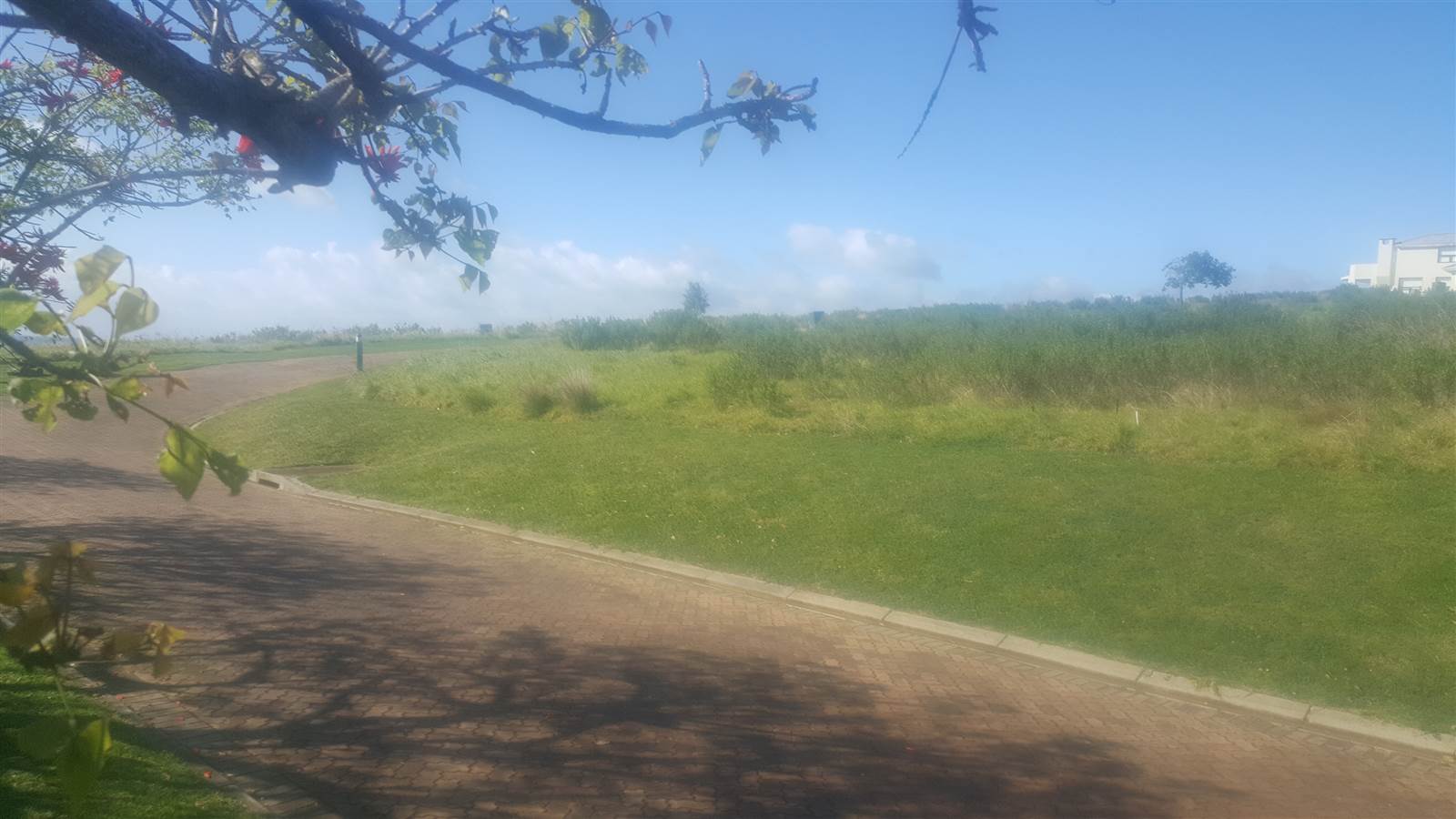 1069 m² Land available in Baron View photo number 1
