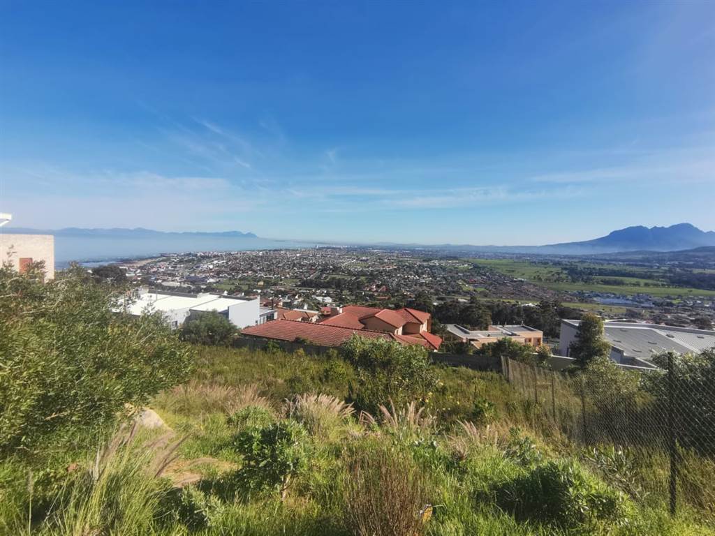 928 m² Land available in Gordons Bay Central photo number 8