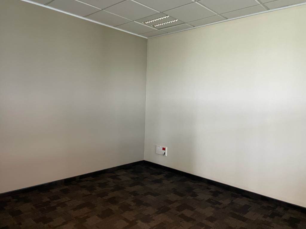 12000  m² Commercial space in Waterfall Estate photo number 26