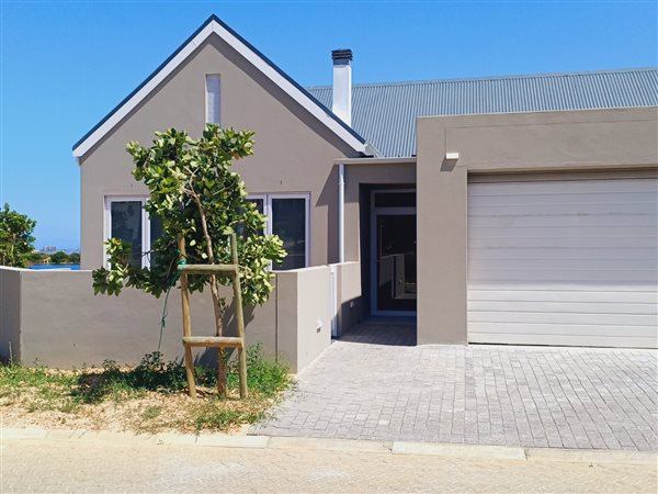 3 Bed House in Somerset Lakes