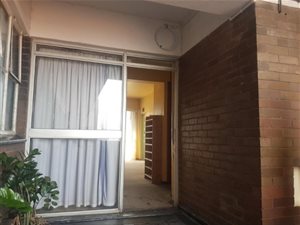 1.5 Bed Apartment in South Beach