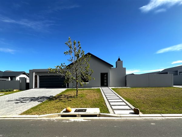 4 Bed House