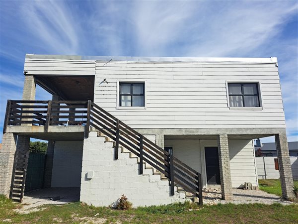 3 Bedroom House 3 Bedroom House