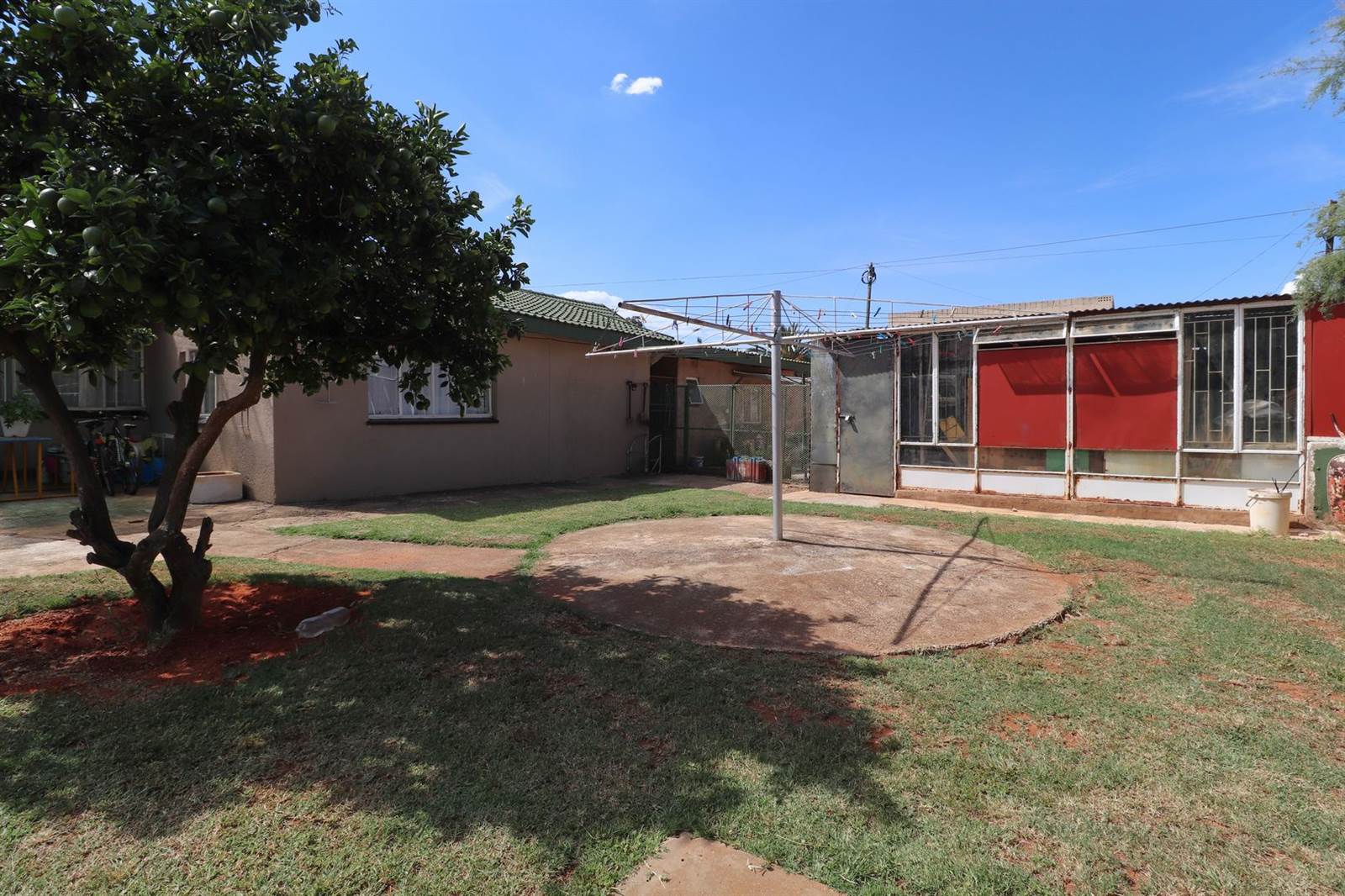 4 Bed House in Stilfontein photo number 28