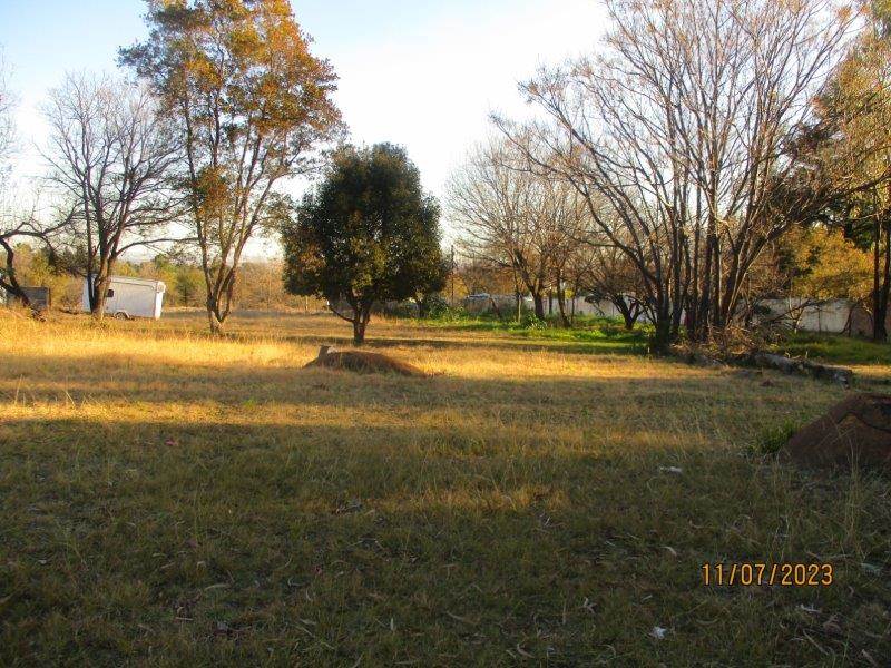 8565 m² Land available in President Park photo number 4