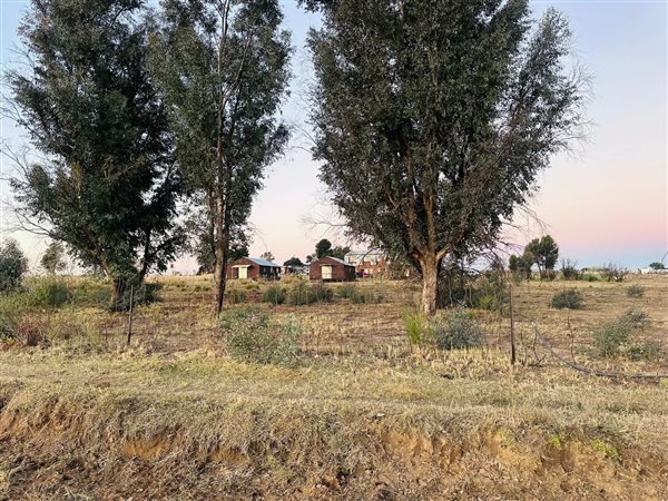 3 400 m² Land 3 400 m² Land