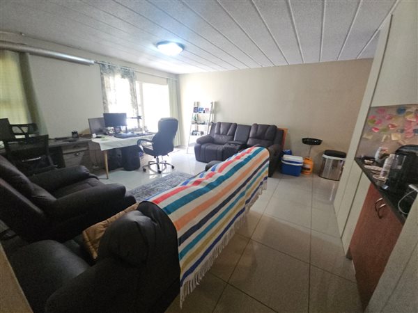 2 Bed Simplex