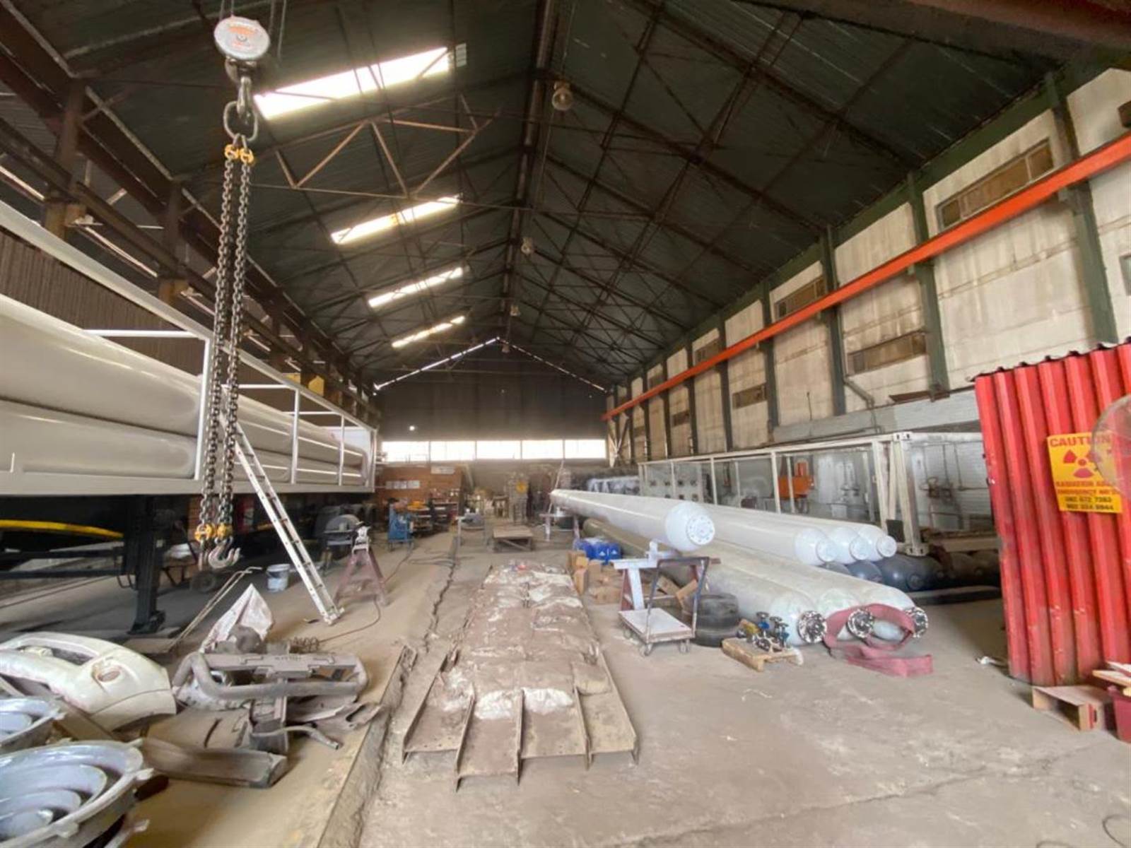 1300  m² Industrial space in Elandsfontein AH photo number 5