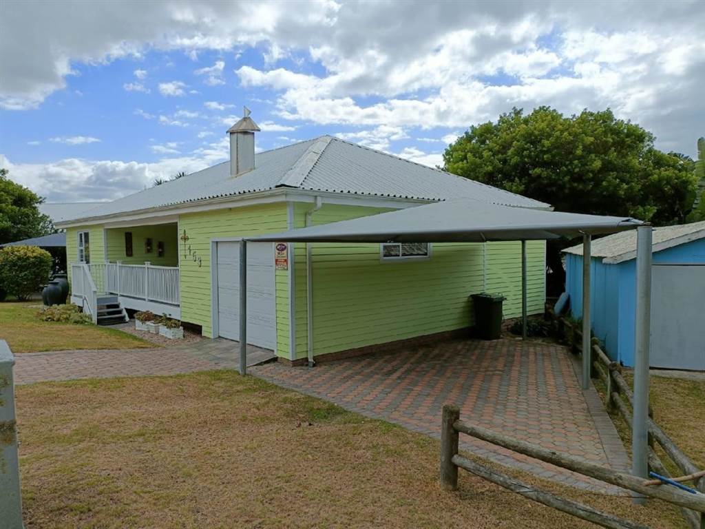 3 Bed House in Hartenbos photo number 16