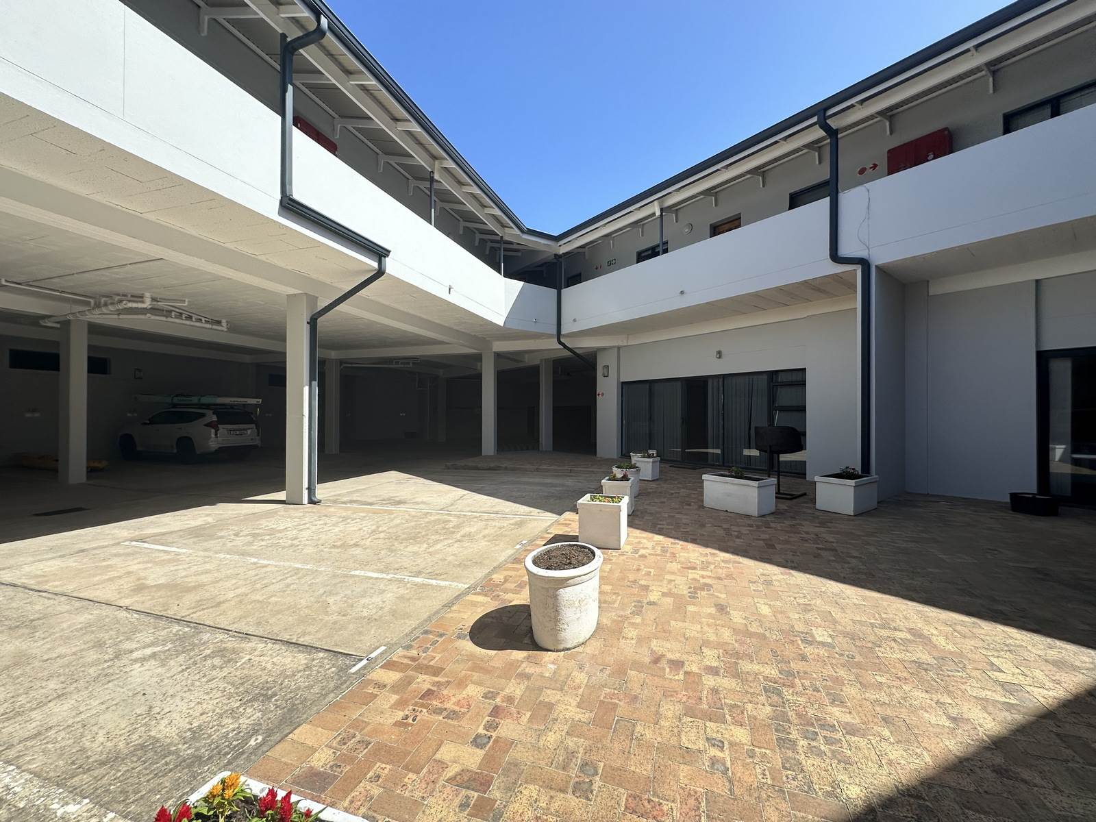 3 Bed Apartment in Stilbaai photo number 12